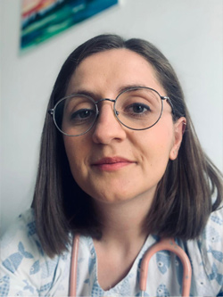 Dr. Mihaela Gligor